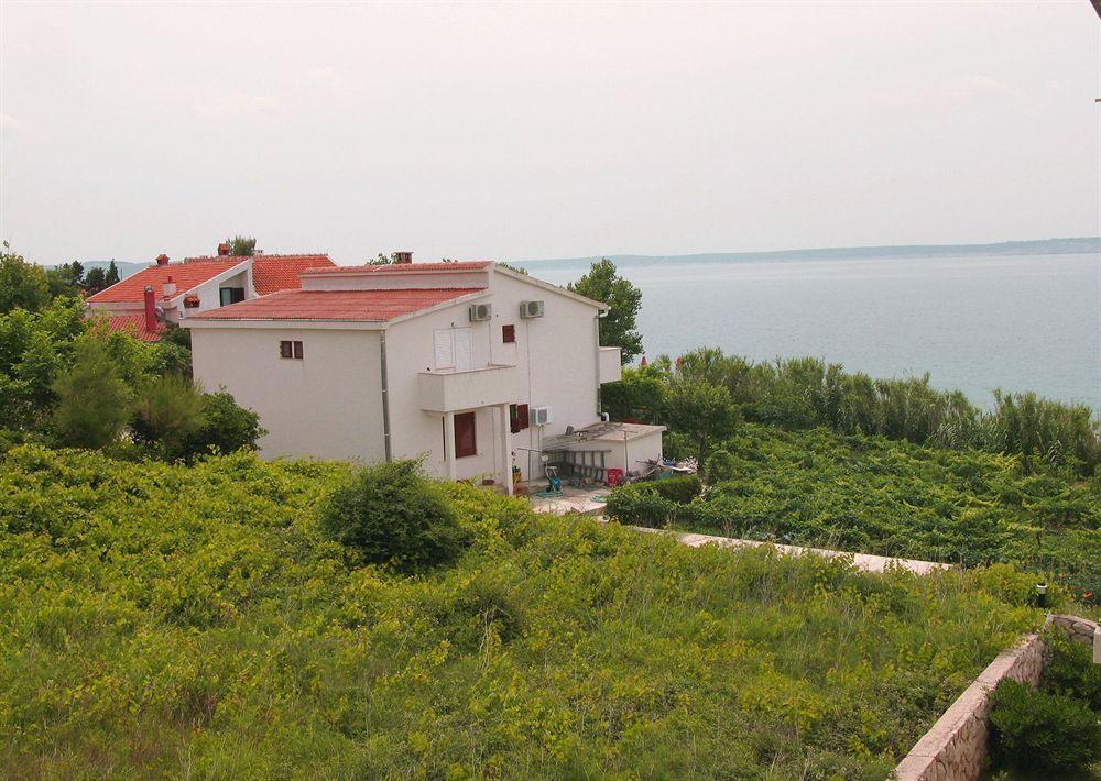 Hotel Vila 4M Razanac Exterior photo